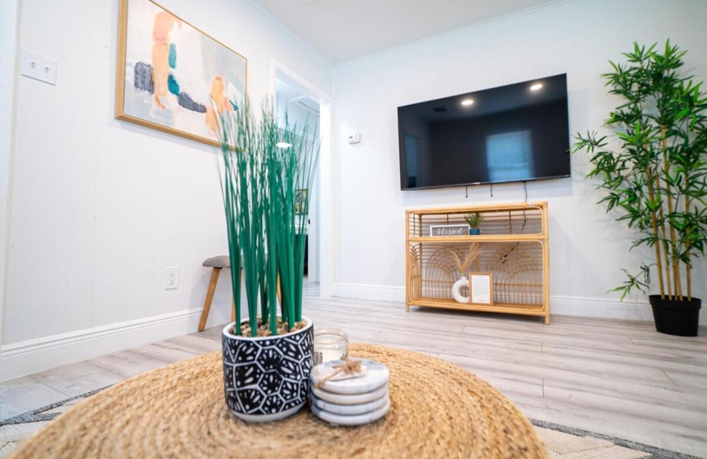 Homey Cozy Newly Renovated Stylish&Chic 7 Guests Tampa Luaran gambar