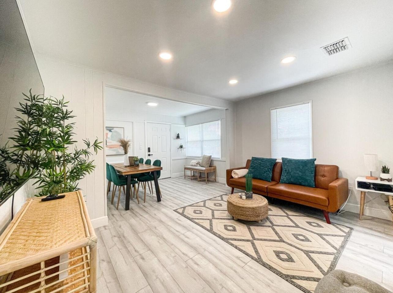 Homey Cozy Newly Renovated Stylish&Chic 7 Guests Tampa Luaran gambar